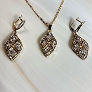 Gold and Silver Filigree Earrings with Sparkling Stones